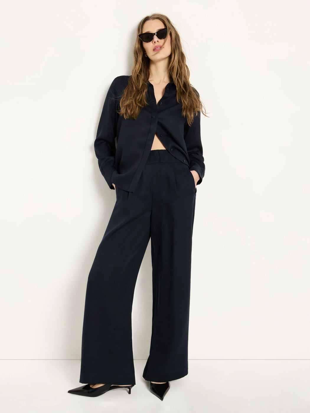 Damen Hose mit weitem Bein aus TENCEL™-LANIUS-Hosen-ROTATION BOUTIQUE BERLIN