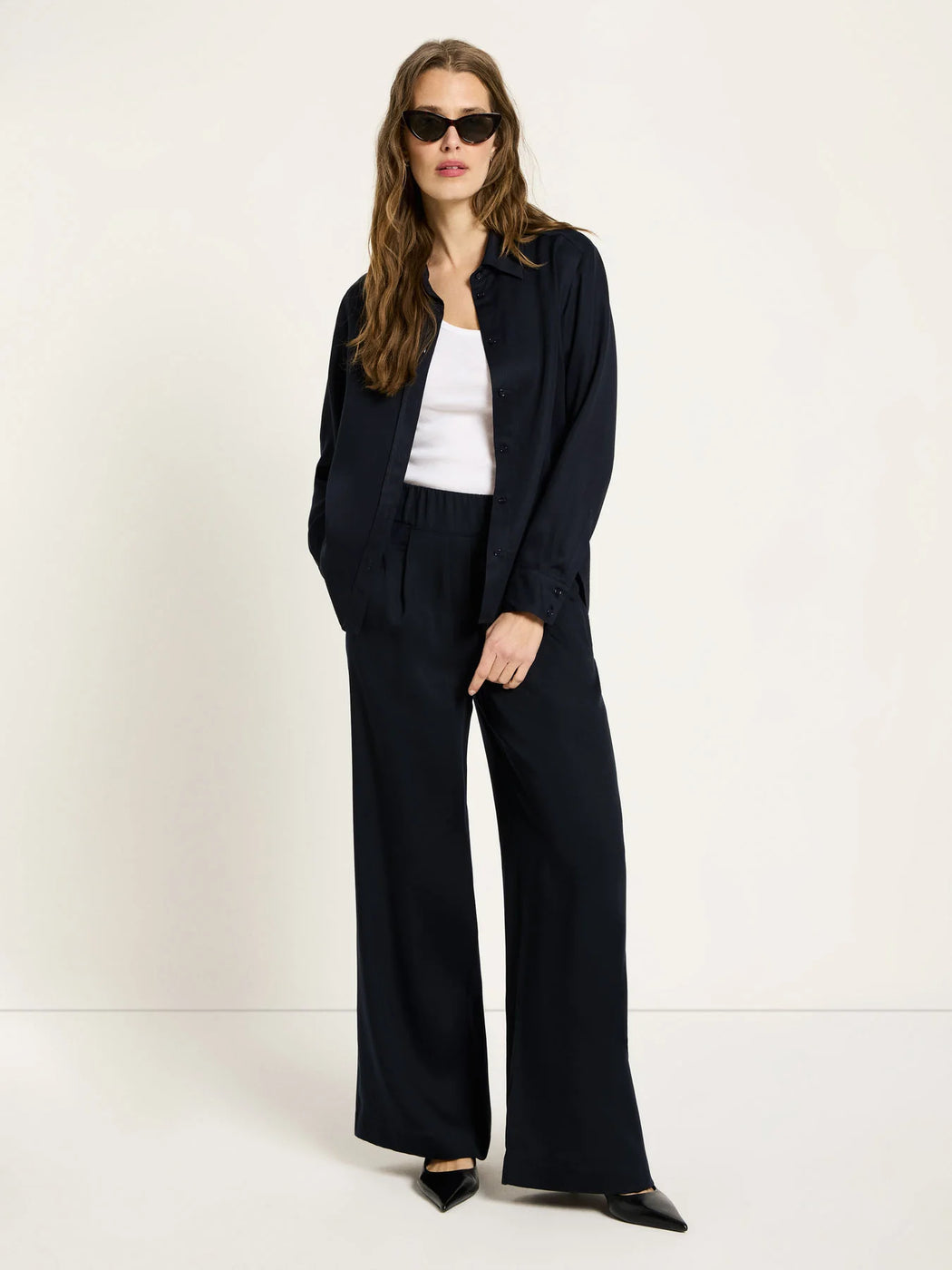 Damen Hose mit weitem Bein aus TENCEL™-LANIUS-Hosen-ROTATION BOUTIQUE BERLIN