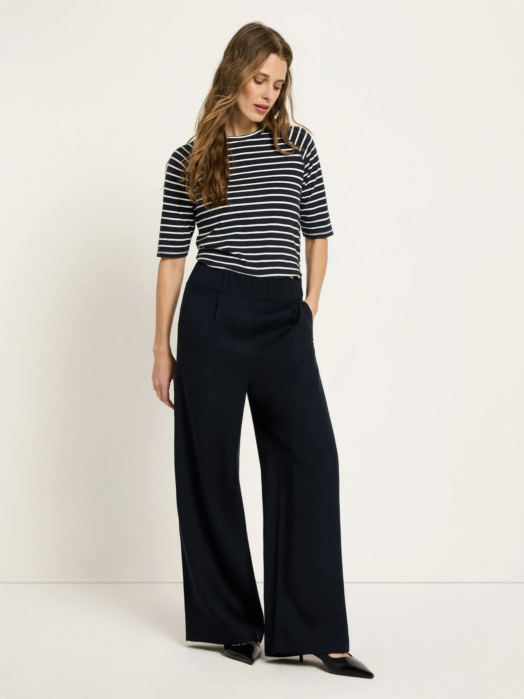 Damen Hose mit weitem Bein aus TENCEL™-LANIUS-Hosen-ROTATION BOUTIQUE BERLIN