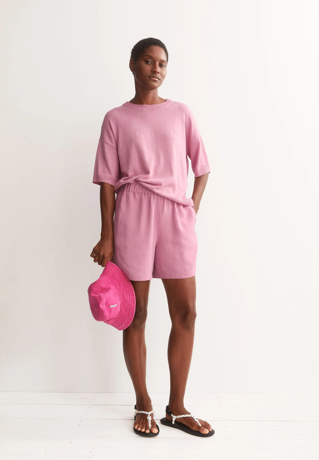 Short Sleeve Linen Blend Knit Sweater-Armedangels-Pullis & Sweatshirts-ROTATION BOUTIQUE BERLIN